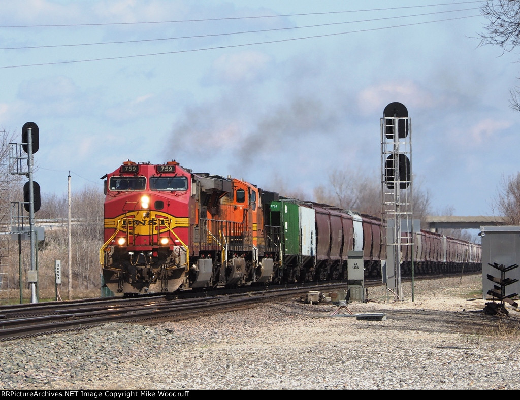 BNSF 759